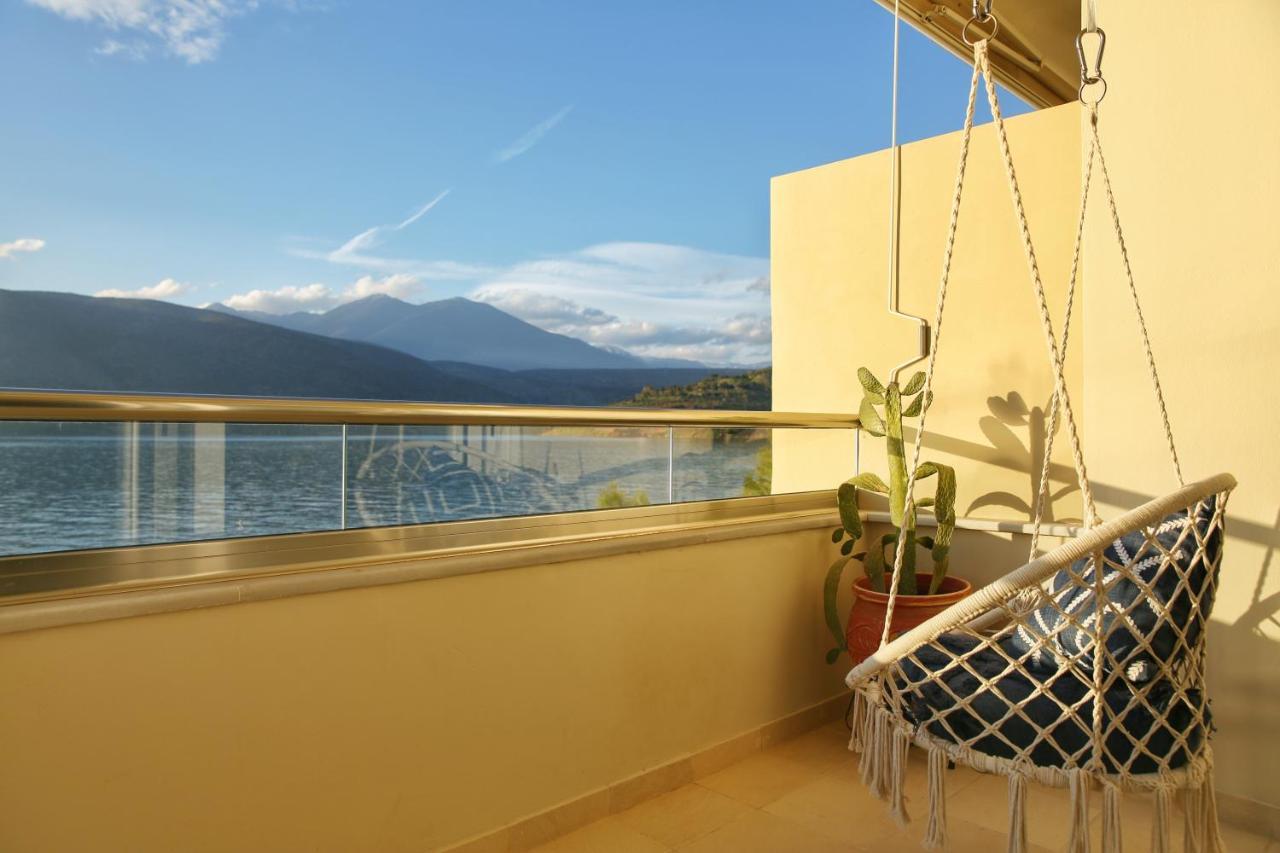 Boho Beach House In Itea-Delphi المظهر الخارجي الصورة